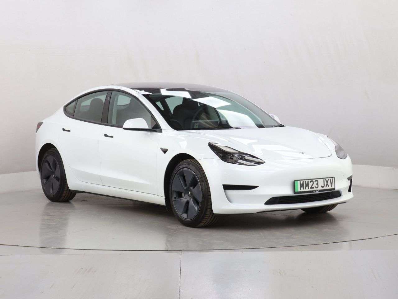 A 2023 TESLA MODEL 3 Saloon 4dr Electric Auto RWD (241 bhp) A 2023 TESLA MODEL 3 Saloon 4dr Electric Auto RWD (241 bhp)
