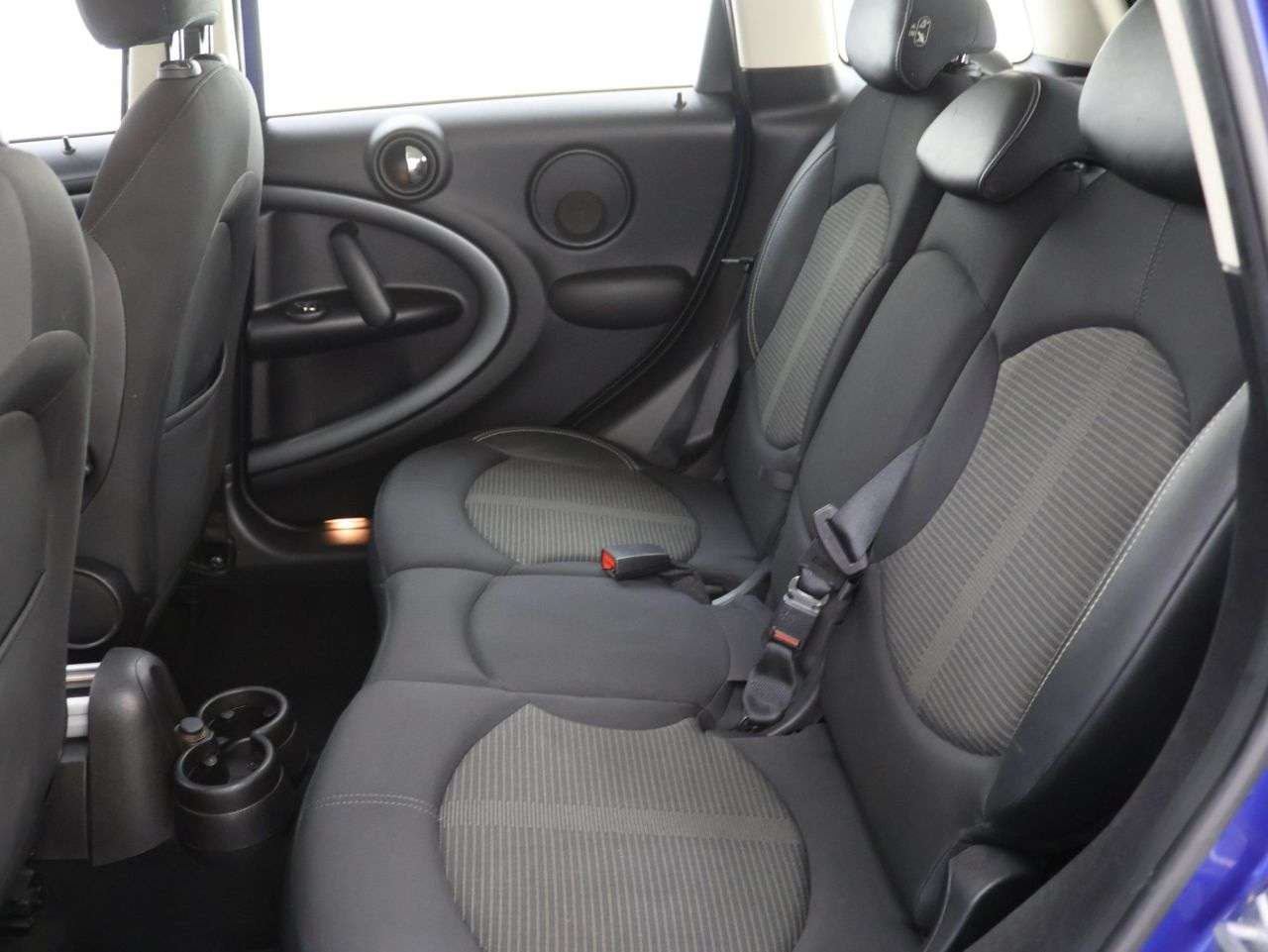 2016 MINI COUNTRYMAN 2016 MINI COUNTRYMAN