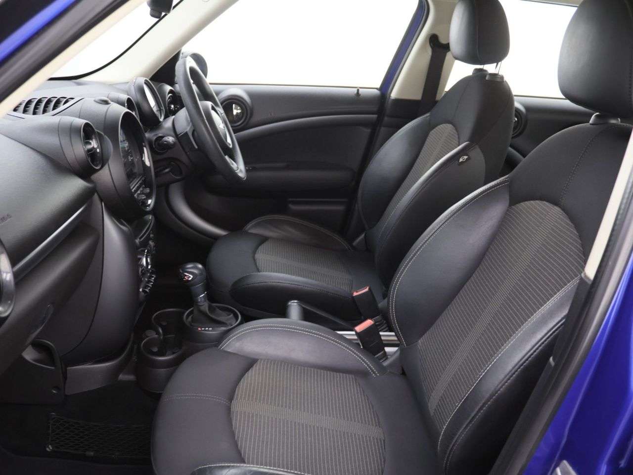 2016 MINI COUNTRYMAN 2016 MINI COUNTRYMAN