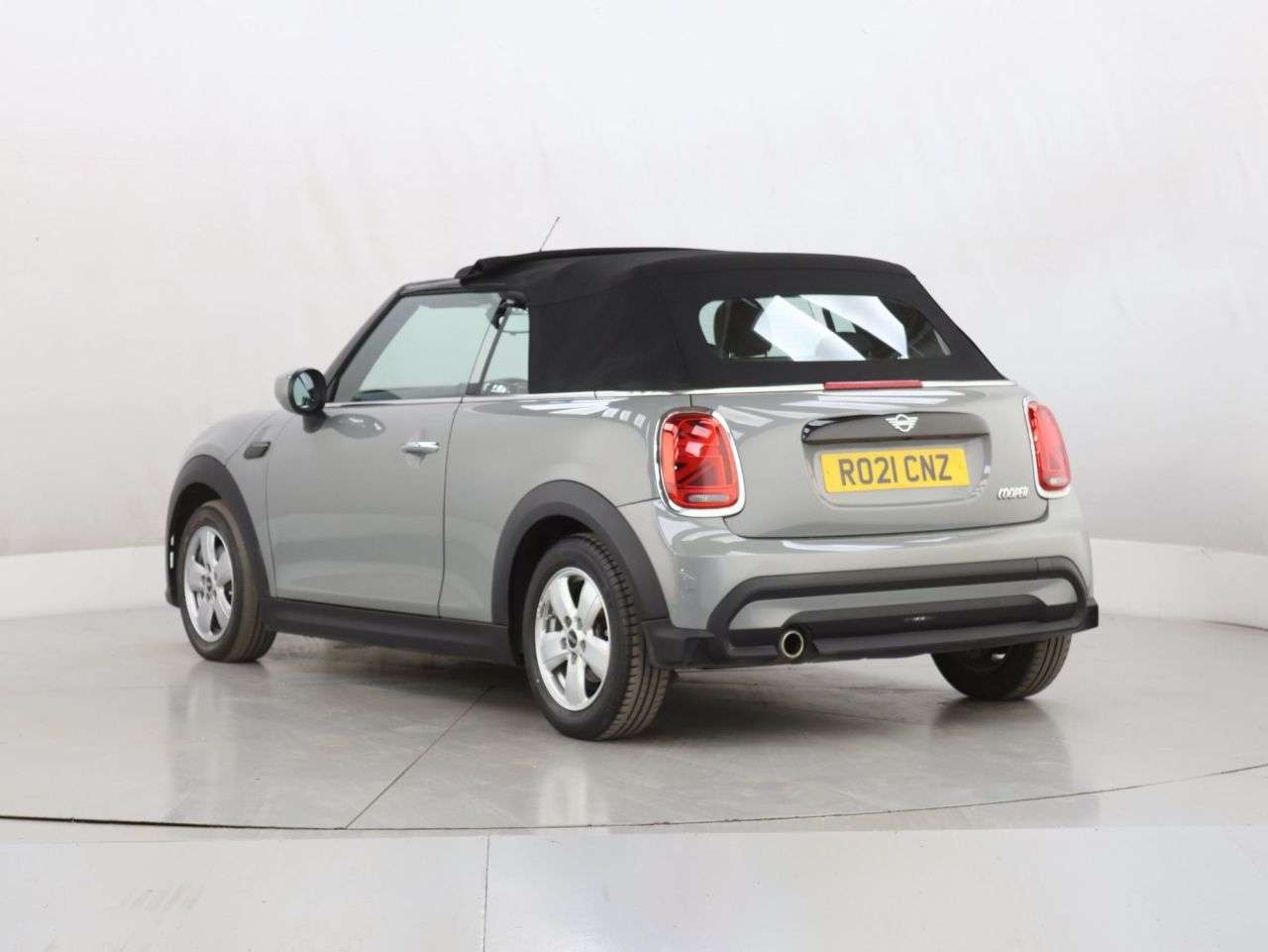 2021 MINI CONVERTIBLE 2021 MINI CONVERTIBLE