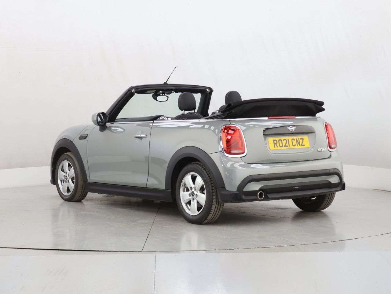 2021 MINI CONVERTIBLE 2021 MINI CONVERTIBLE