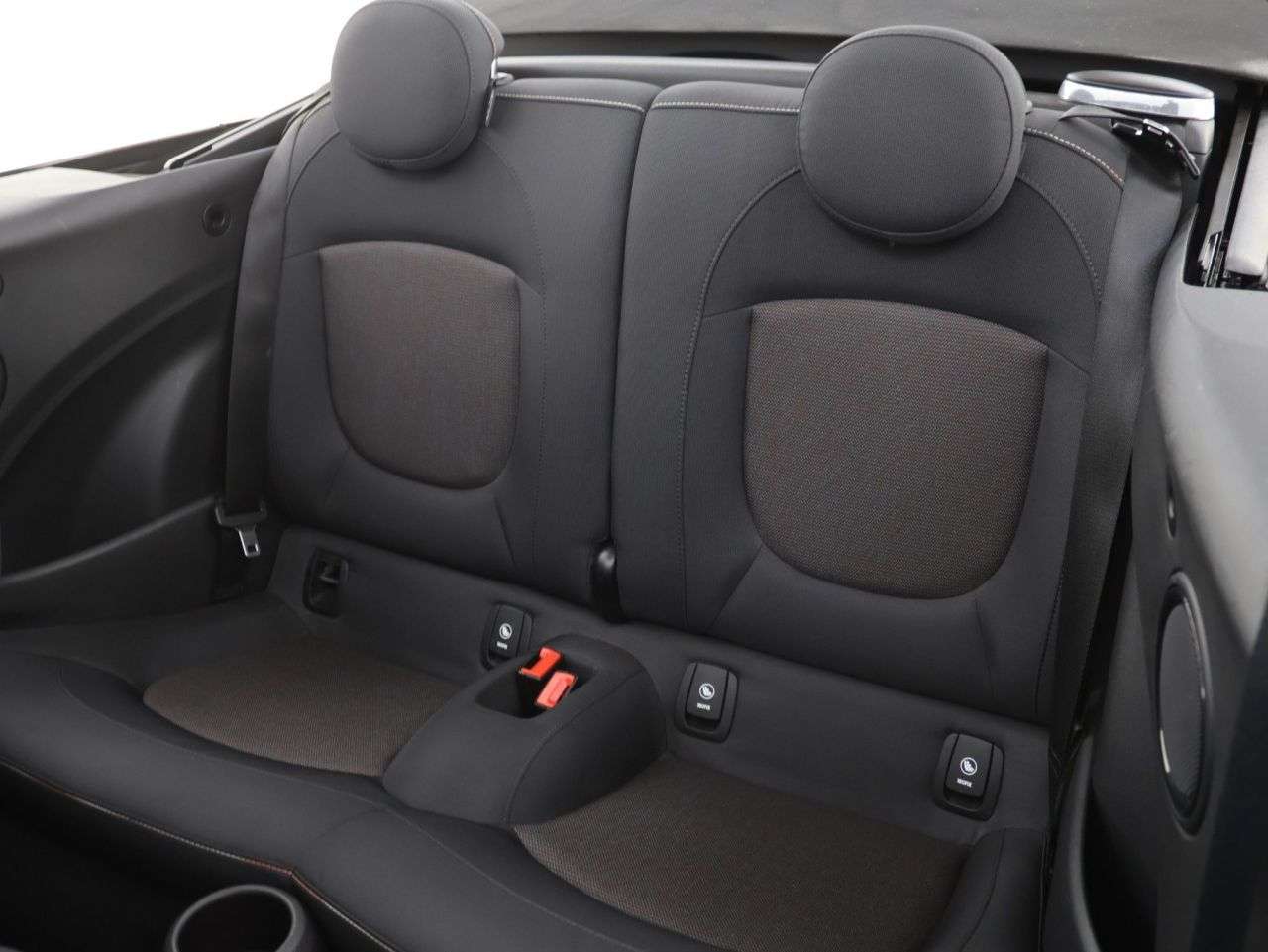 2021 MINI CONVERTIBLE 2021 MINI CONVERTIBLE