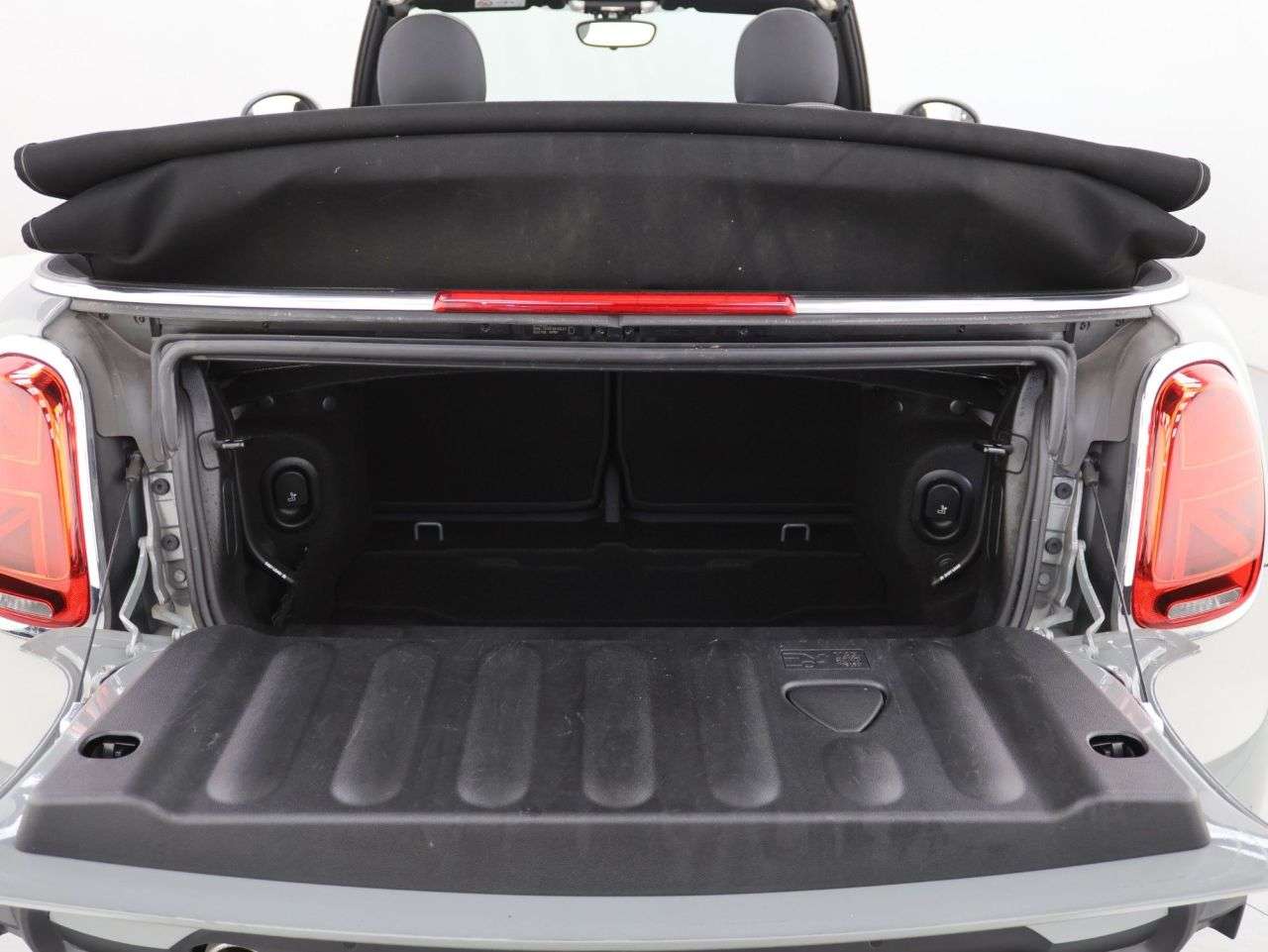 2021 MINI CONVERTIBLE 2021 MINI CONVERTIBLE
