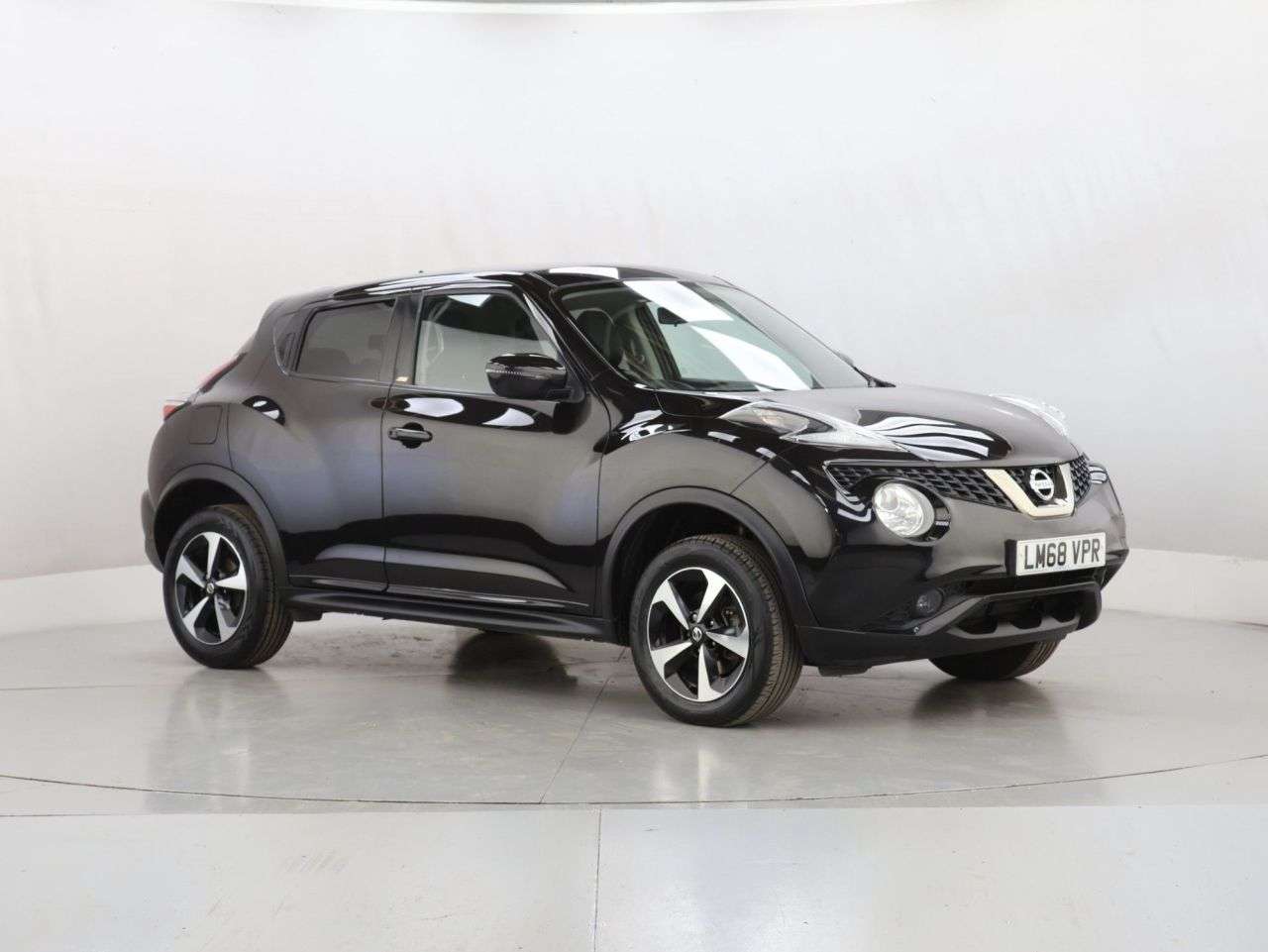 A 2018 NISSAN JUKE 1.6 Bose Personal Edition SUV 5dr Petrol Manual Euro 6 (112 ps) A 2018 NISSAN JUKE 1.6 Bose Personal Edition SUV 5dr Petrol Manual Euro 6 (112 ps)