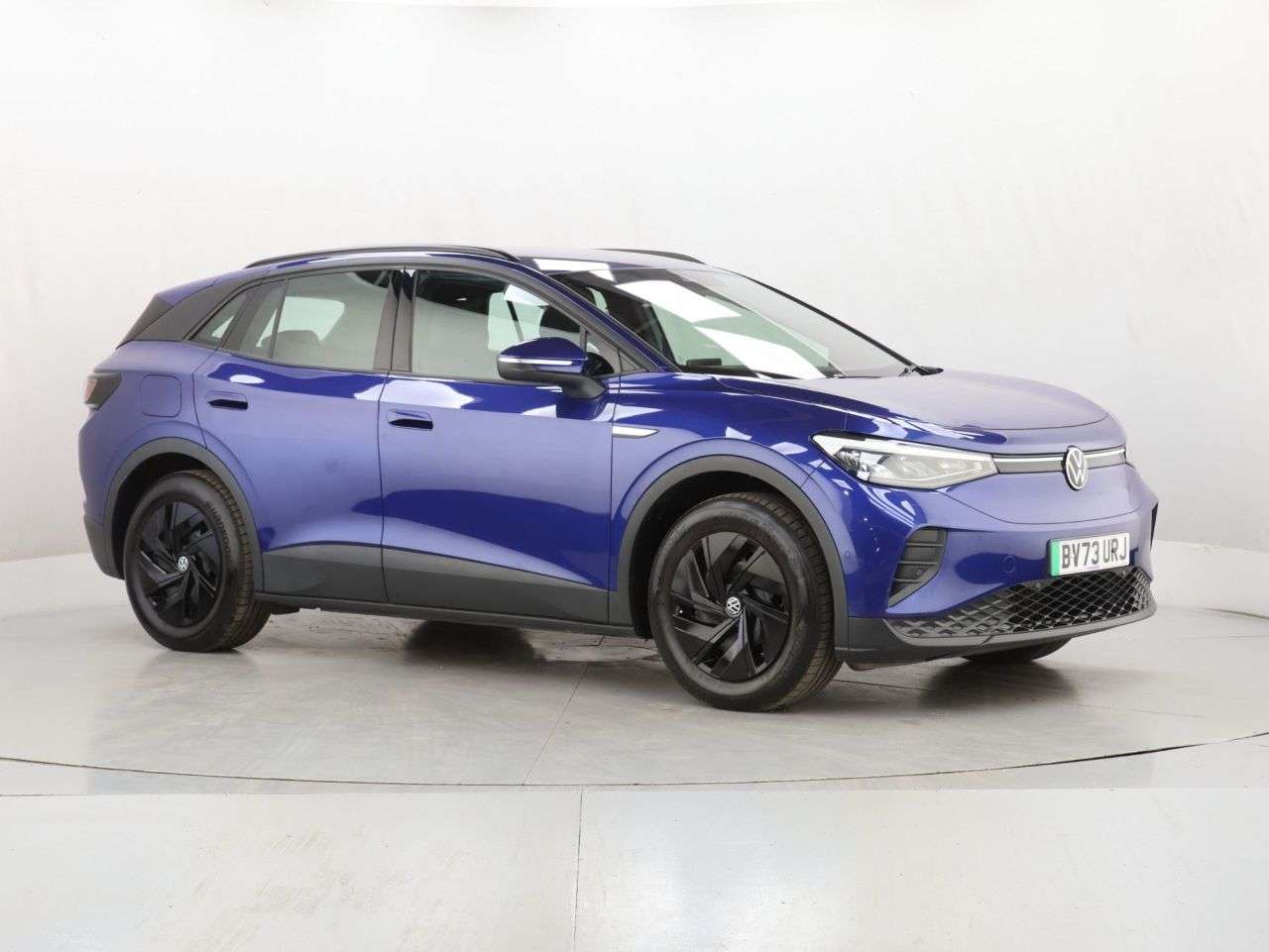 A 2023 VOLKSWAGEN ID4 Pure 52kWh Life SUV 5dr Electric Auto (148 ps) A 2023 VOLKSWAGEN ID4 Pure 52kWh Life SUV 5dr Electric Auto (148 ps)