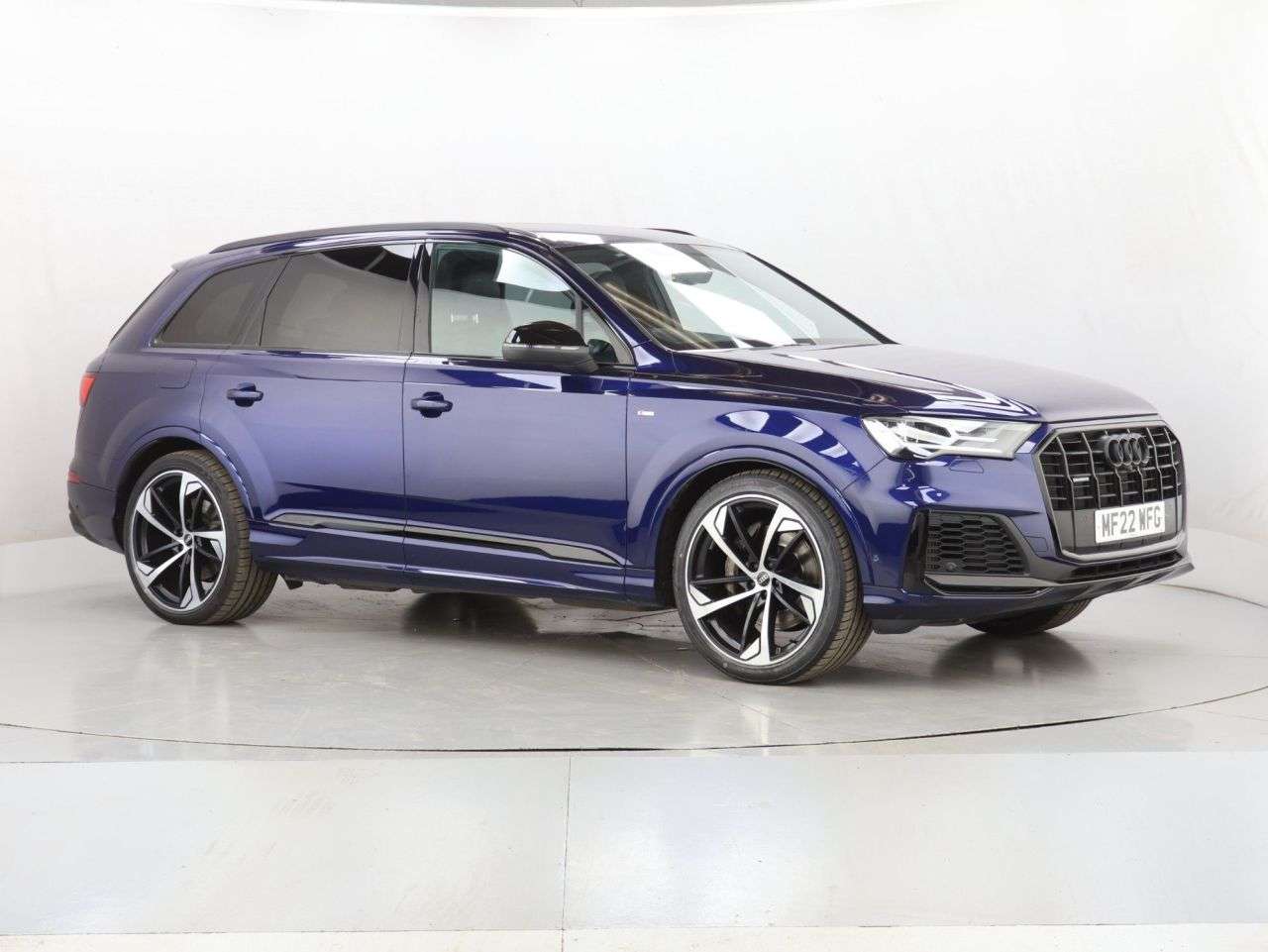 A 2022 AUDI Q7 3.0 TFSI V6 55 Black Edition SUV 5dr Petrol Tiptronic quattro Euro 6 (s/s) A 2022 AUDI Q7 3.0 TFSI V6 55 Black Edition SUV 5dr Petrol Tiptronic quattro Euro 6 (s/s)