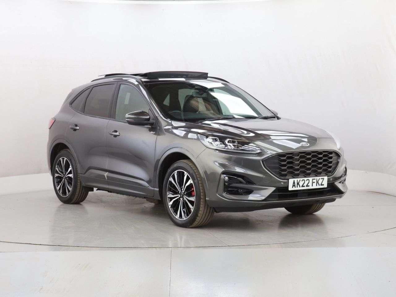A 2022 FORD KUGA 2.5 EcoBoost Duratec 14.4kWh ST-Line X SUV 5dr Petrol Plug-in Hybrid CVT Eu A 2022 FORD KUGA 2.5 EcoBoost Duratec 14.4kWh ST-Line X SUV 5dr Petrol Plug-in Hybrid CVT Eu
