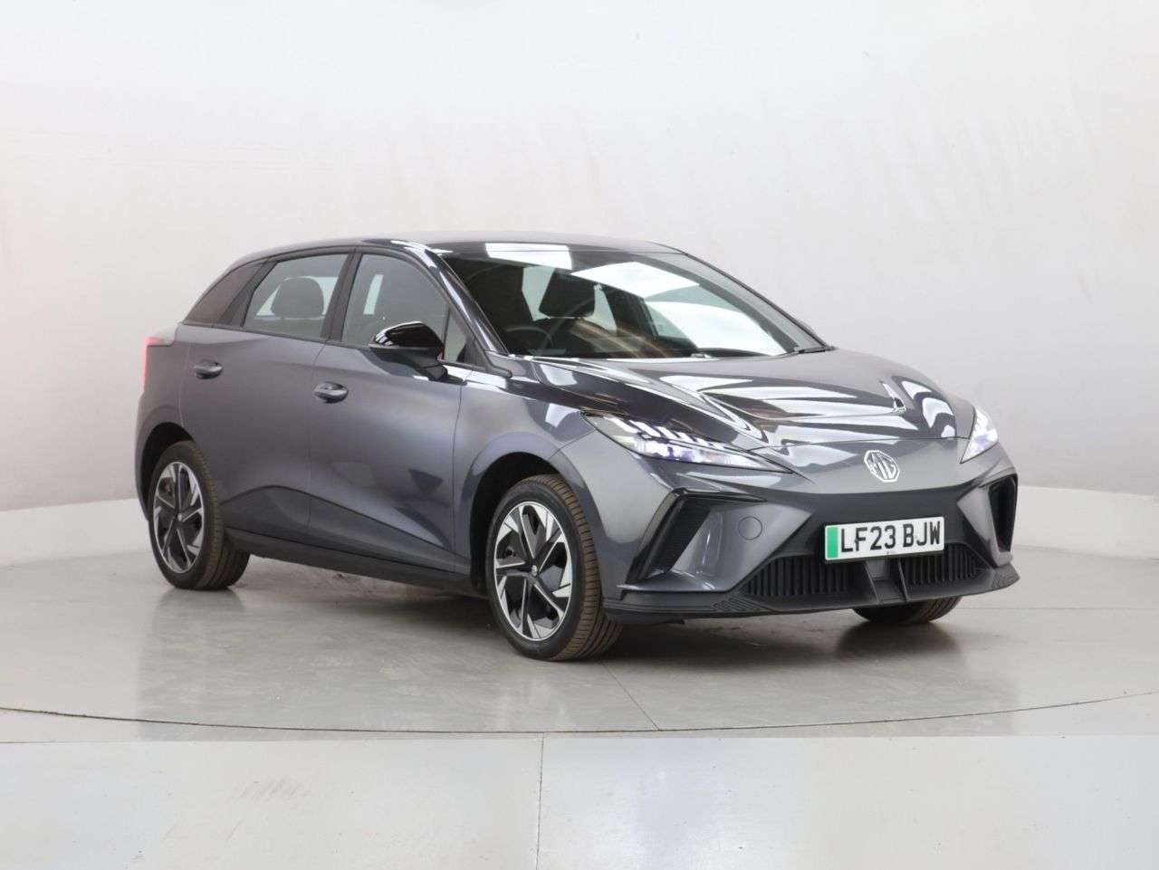 A 2023 MG MG 4 64kWh SE Long Range Hatchback 5dr Electric Auto (203 ps) A 2023 MG MG 4 64kWh SE Long Range Hatchback 5dr Electric Auto (203 ps)