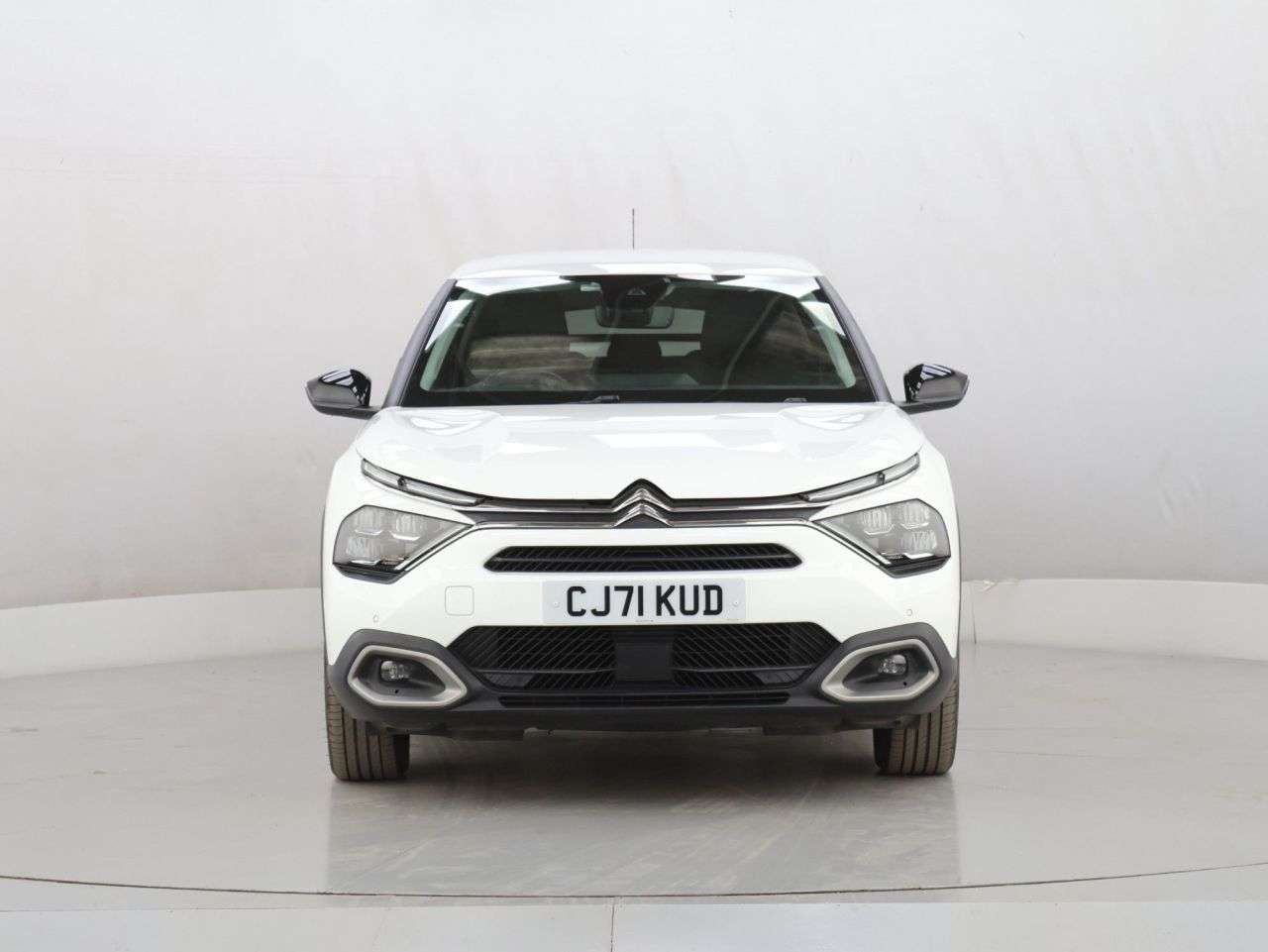 A 2022 CITROEN C4 1.2 PureTech Shine Plus Hatchback 5dr Petrol EAT8 Euro 6 (s/s) (130 ps) A 2022 CITROEN C4 1.2 PureTech Shine Plus Hatchback 5dr Petrol EAT8 Euro 6 (s/s) (130 ps)