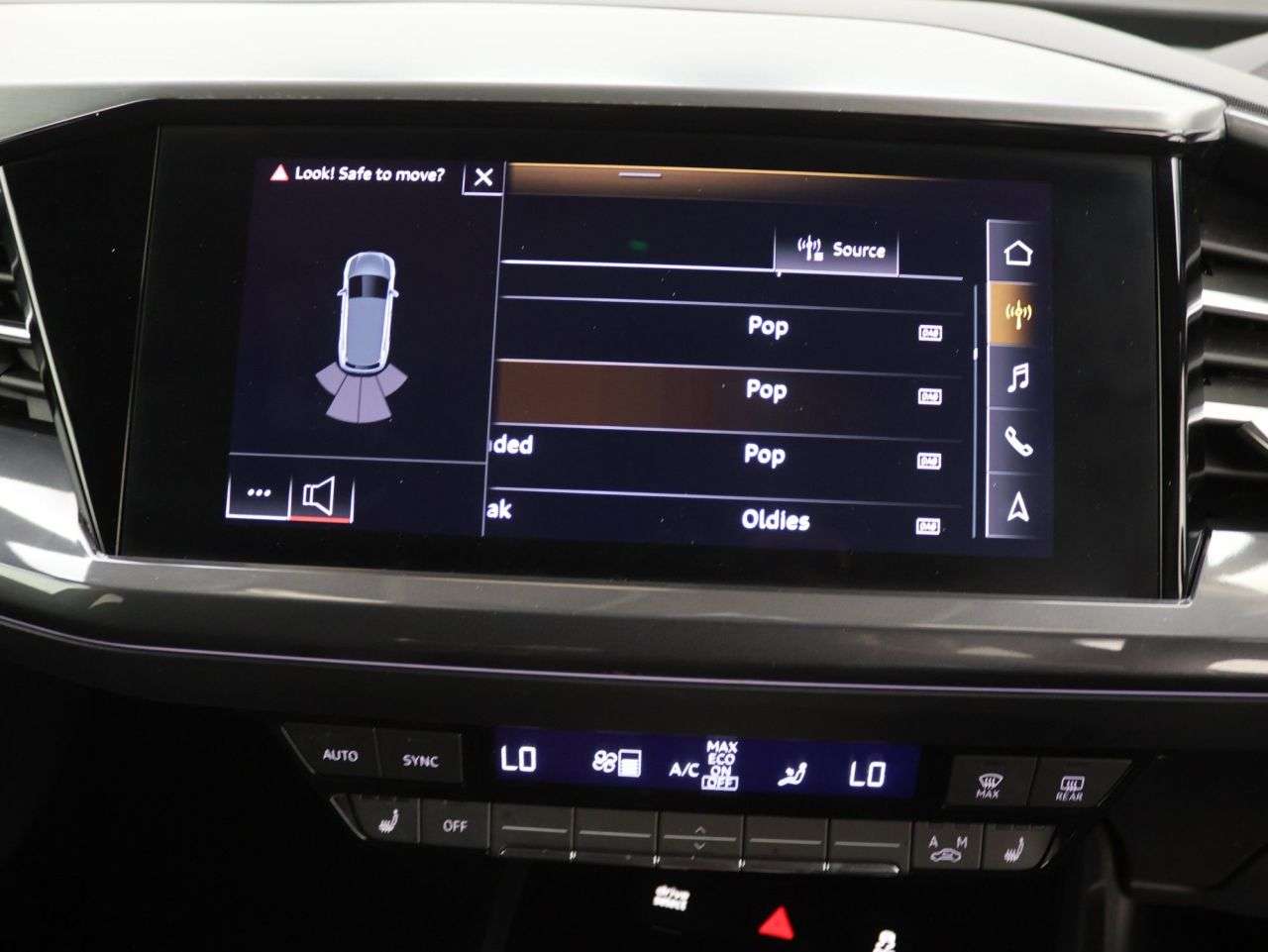 2021 AUDI Q4 E-TRON 2021 AUDI Q4 E-TRON