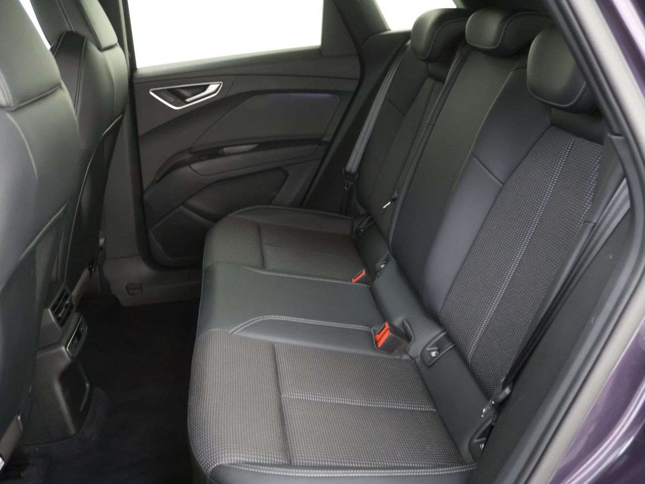 2021 AUDI Q4 E-TRON 2021 AUDI Q4 E-TRON