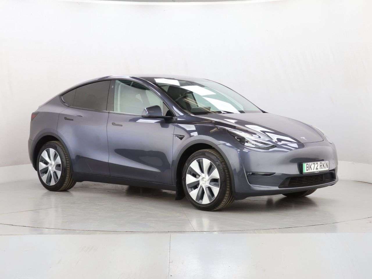 A 2022 TESLA MODEL Y (Dual Motor) Long Range SUV 5dr Electric Auto 4WDE (384 bhp) A 2022 TESLA MODEL Y (Dual Motor) Long Range SUV 5dr Electric Auto 4WDE (384 bhp)