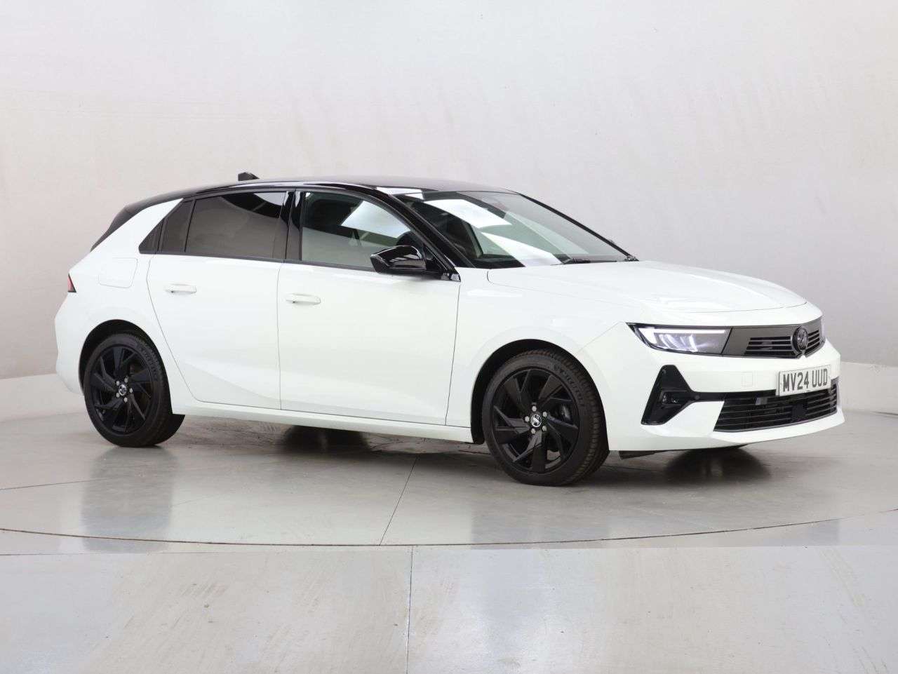 A 2024 VAUXHALL ASTRA 1.2 Turbo GS Hatchback 5dr Petrol Auto Euro 6 (s/s) (130 ps) A 2024 VAUXHALL ASTRA 1.2 Turbo GS Hatchback 5dr Petrol Auto Euro 6 (s/s) (130 ps)
