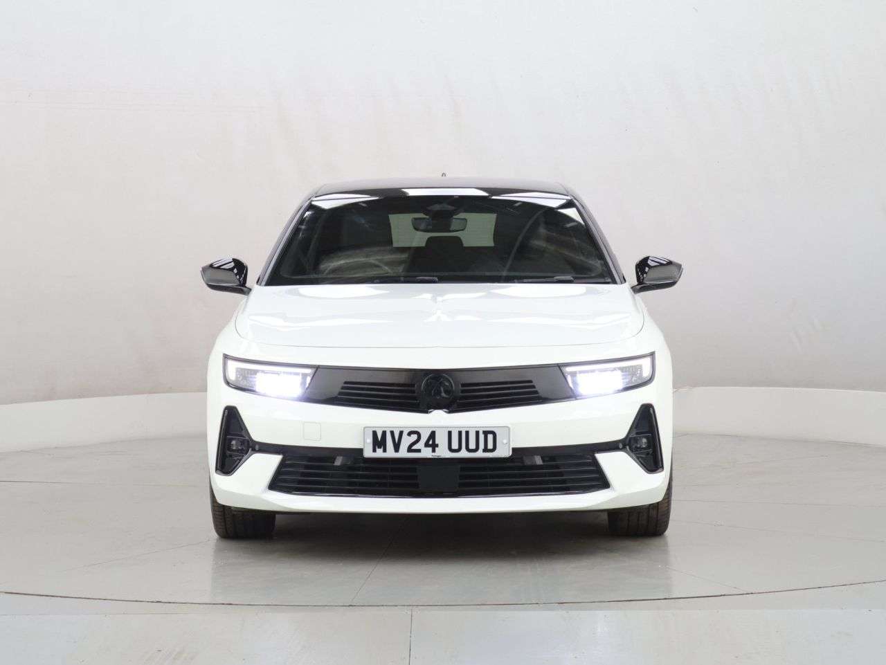 A 2024 VAUXHALL ASTRA 1.2 Turbo GS Hatchback 5dr Petrol Auto Euro 6 (s/s) (130 ps) A 2024 VAUXHALL ASTRA 1.2 Turbo GS Hatchback 5dr Petrol Auto Euro 6 (s/s) (130 ps)