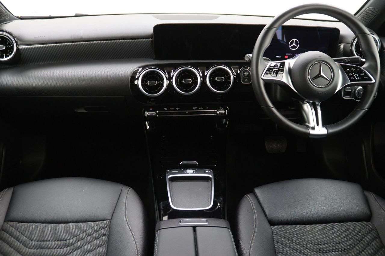 2024 MERCEDES-BENZ A CLASS 2024 MERCEDES-BENZ A CLASS