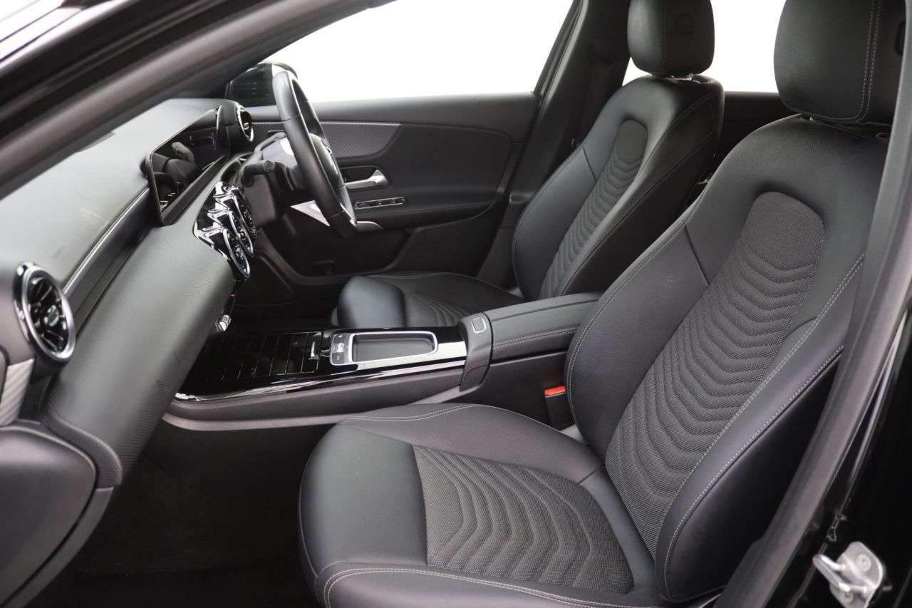 2024 MERCEDES-BENZ A CLASS 2024 MERCEDES-BENZ A CLASS