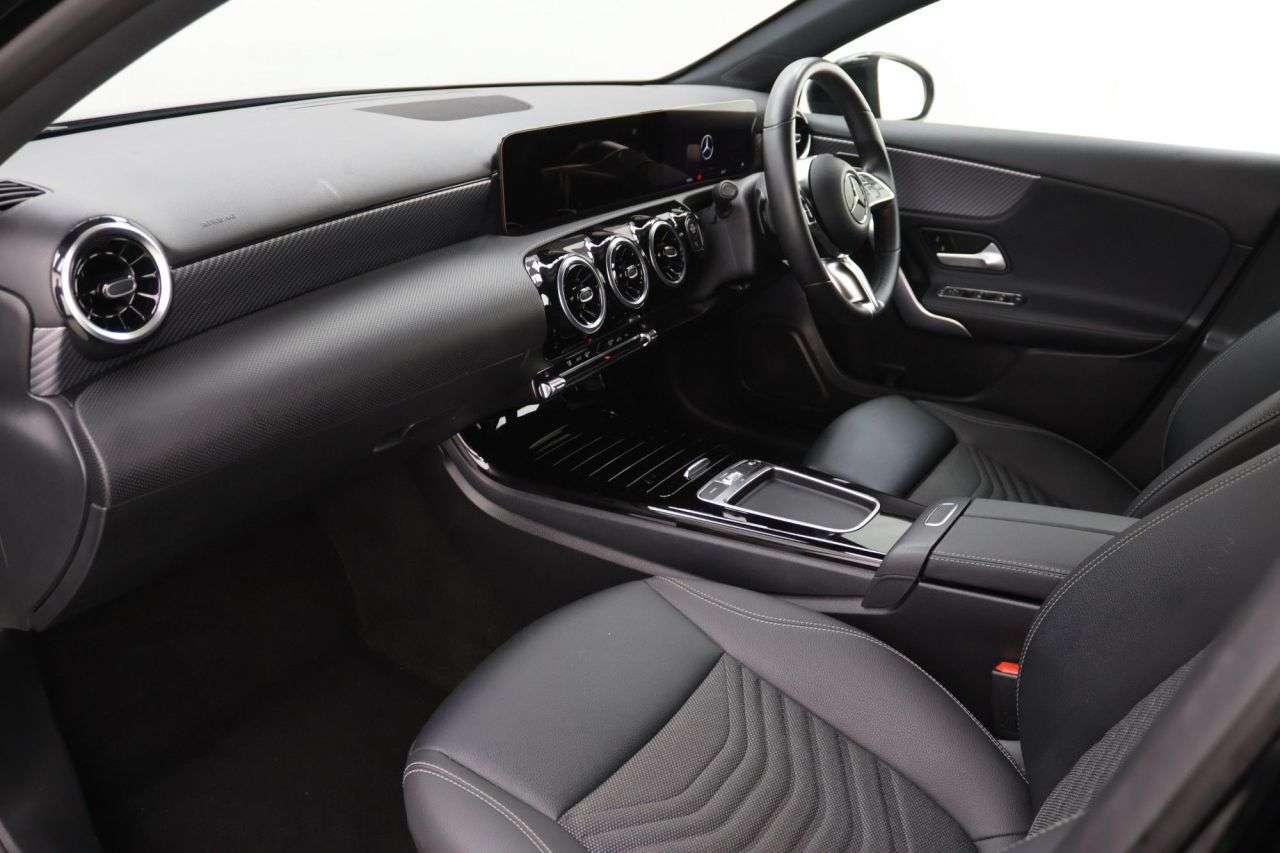 2024 MERCEDES-BENZ A CLASS 2024 MERCEDES-BENZ A CLASS