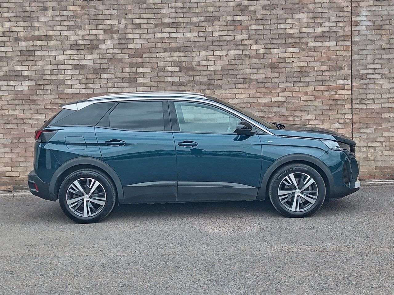 A 2023 PEUGEOT 3008 1.6 13.2kWh Active Premium + SUV 5dr Petrol Plug-in Hybrid e-EAT Euro 6 (s/ A 2023 PEUGEOT 3008 1.6 13.2kWh Active Premium + SUV 5dr Petrol Plug-in Hybrid e-EAT Euro 6 (s/