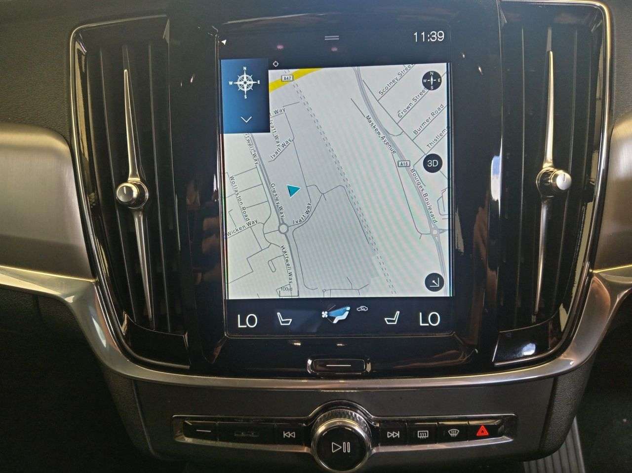 2020 VOLVO V90 2020 VOLVO V90