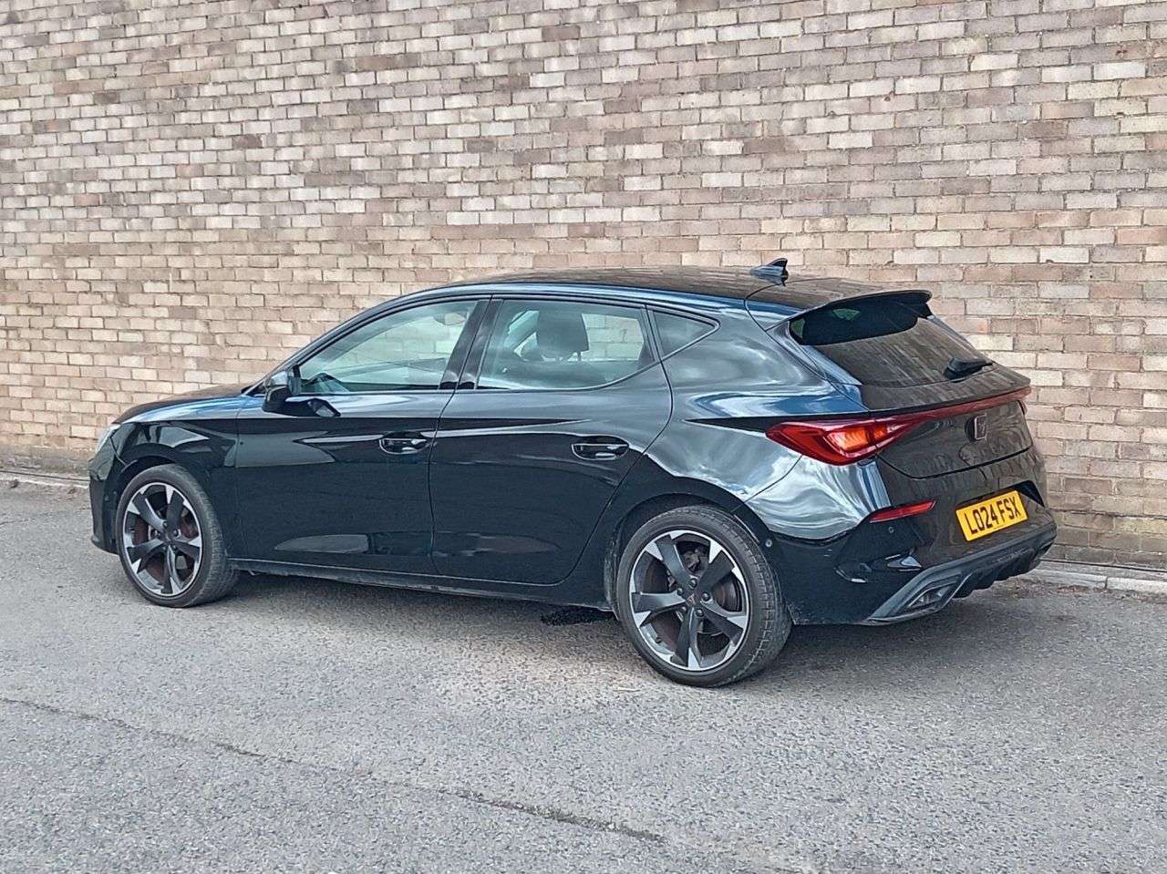 2024 CUPRA LEON 2024 CUPRA LEON