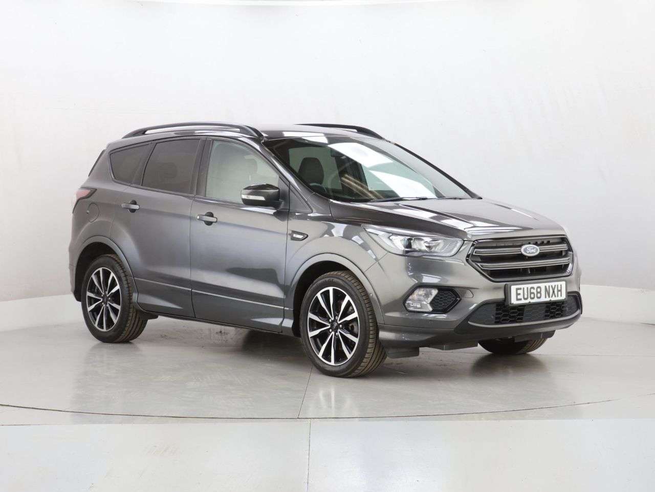 A 2019 FORD KUGA 2.0 TDCi ST-Line SUV 5dr Diesel Powershift Euro 6 (120 ps) A 2019 FORD KUGA 2.0 TDCi ST-Line SUV 5dr Diesel Powershift Euro 6 (120 ps)