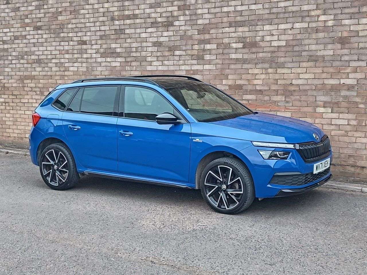 A 2021 SKODA KAMIQ 1.5 TSI ACT Monte Carlo SUV 5dr Petrol DSG Euro 6 (s/s) (150 ps) A 2021 SKODA KAMIQ 1.5 TSI ACT Monte Carlo SUV 5dr Petrol DSG Euro 6 (s/s) (150 ps)