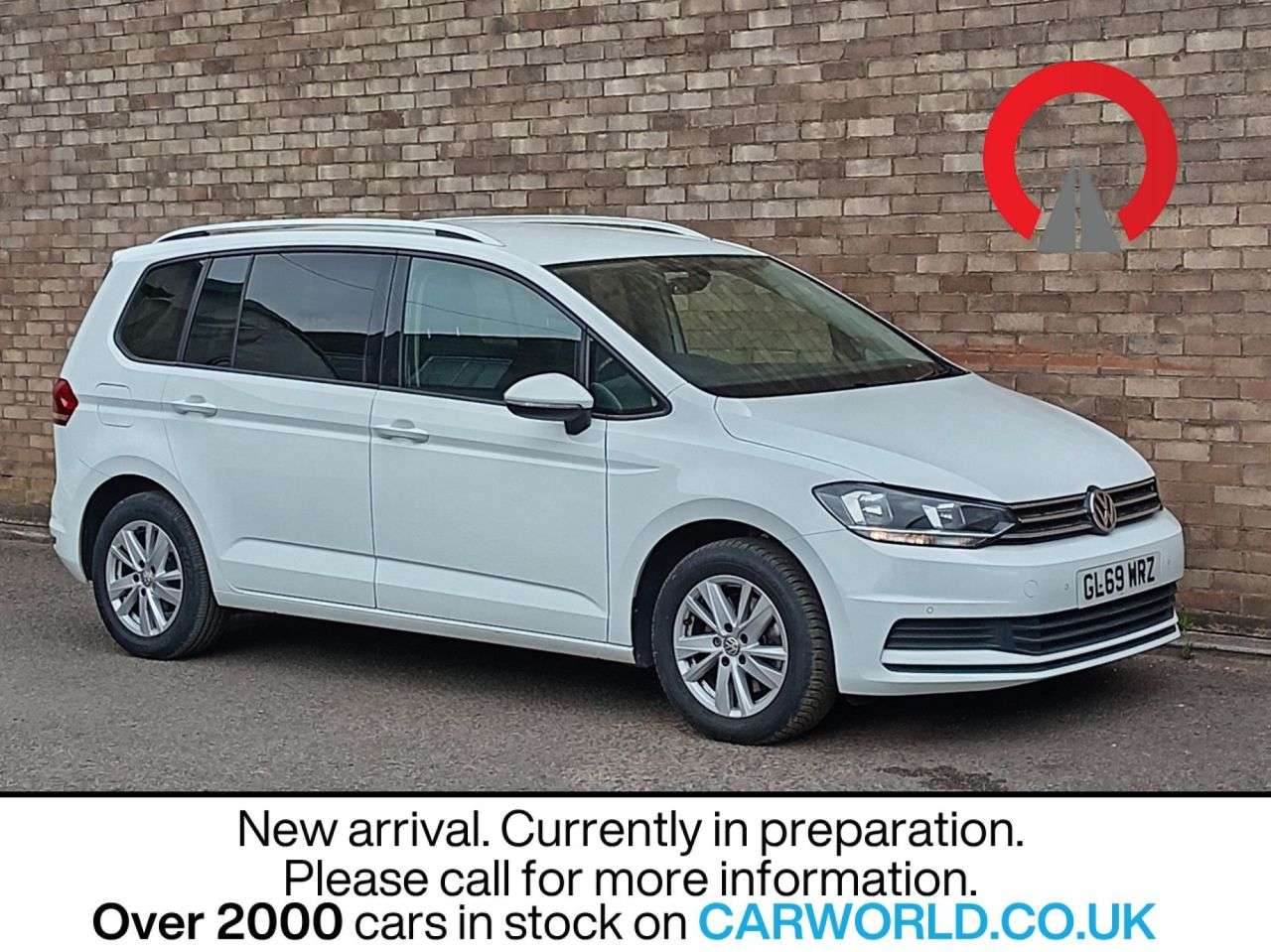 A 2019 VOLKSWAGEN TOURAN 1.5 TSI EVO SE MPV 5dr Petrol DSG Euro 6 (s/s) (150 ps) A 2019 VOLKSWAGEN TOURAN 1.5 TSI EVO SE MPV 5dr Petrol DSG Euro 6 (s/s) (150 ps)