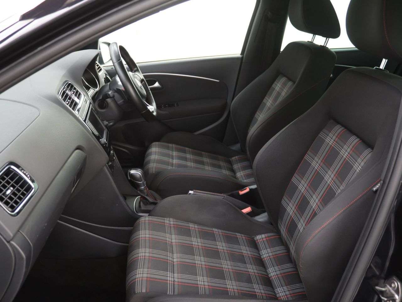2017 VOLKSWAGEN POLO 2017 VOLKSWAGEN POLO