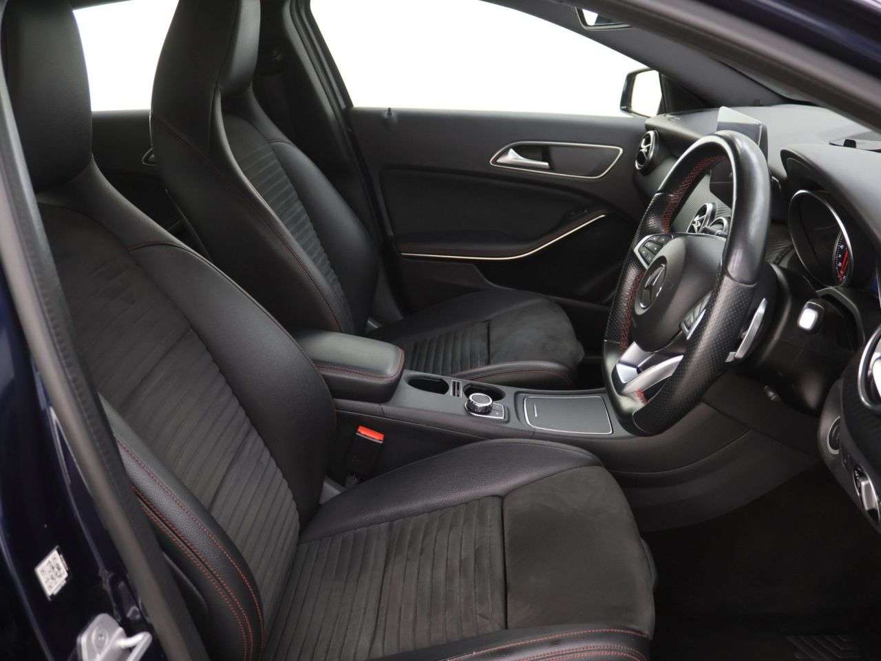 2017 MERCEDES-BENZ A CLASS 2017 MERCEDES-BENZ A CLASS