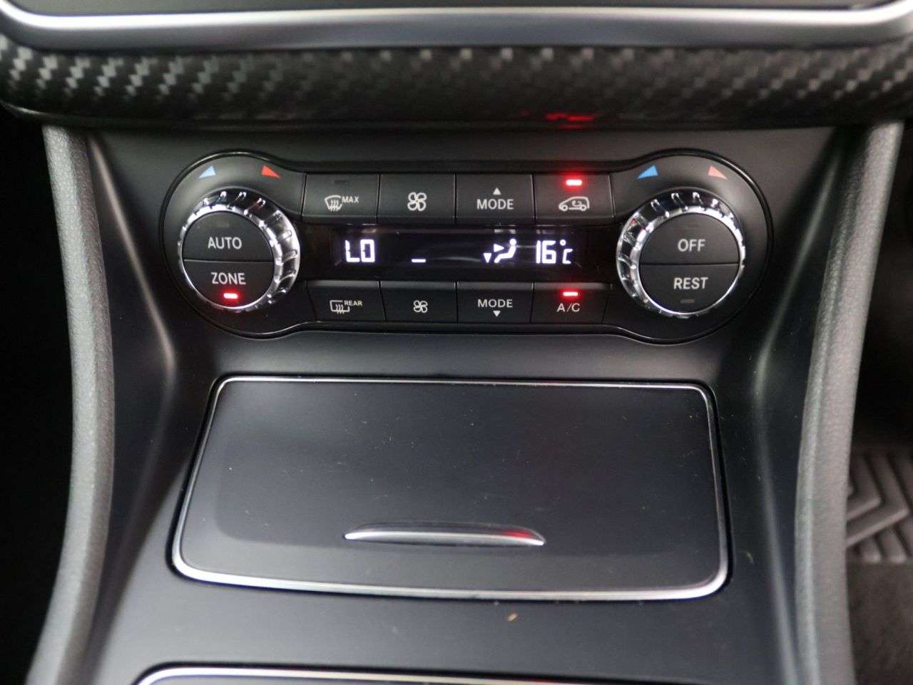 2017 MERCEDES-BENZ A CLASS 2017 MERCEDES-BENZ A CLASS