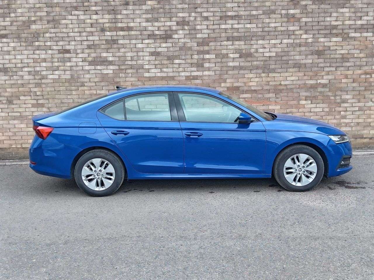 A 2022 SKODA OCTAVIA 1.5 TSI ACT SE Hatchback 5dr Petrol Manual Euro 6 (s/s) (150 ps) A 2022 SKODA OCTAVIA 1.5 TSI ACT SE Hatchback 5dr Petrol Manual Euro 6 (s/s) (150 ps)