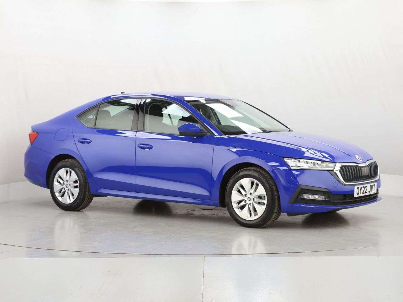 A 2022 SKODA OCTAVIA 1.5 TSI ACT SE Hatchback 5dr Petrol Manual Euro 6 (s/s) (150 ps) A 2022 SKODA OCTAVIA 1.5 TSI ACT SE Hatchback 5dr Petrol Manual Euro 6 (s/s) (150 ps)