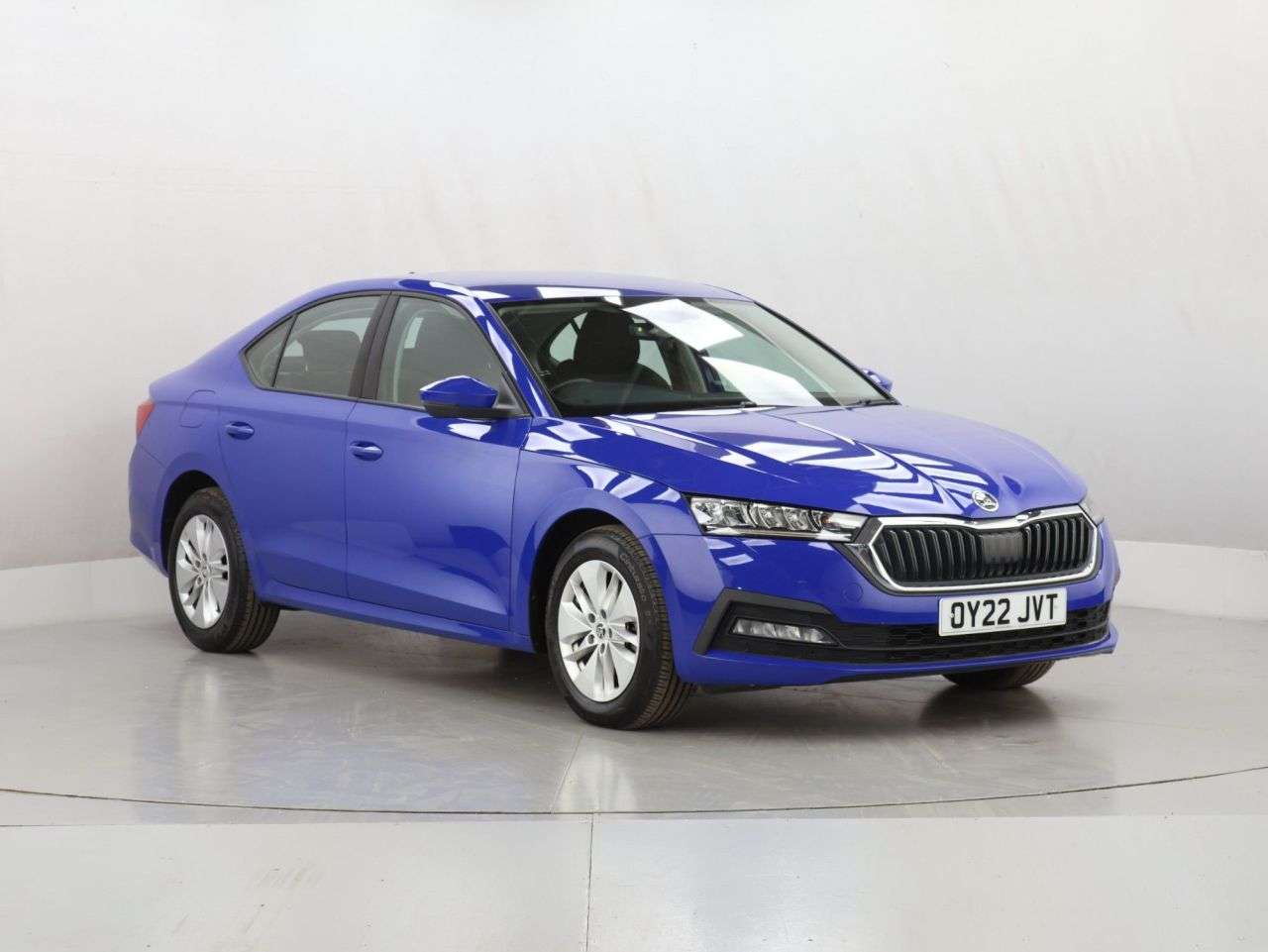 A 2022 SKODA OCTAVIA 1.5 TSI ACT SE Hatchback 5dr Petrol Manual Euro 6 (s/s) (150 ps) A 2022 SKODA OCTAVIA 1.5 TSI ACT SE Hatchback 5dr Petrol Manual Euro 6 (s/s) (150 ps)