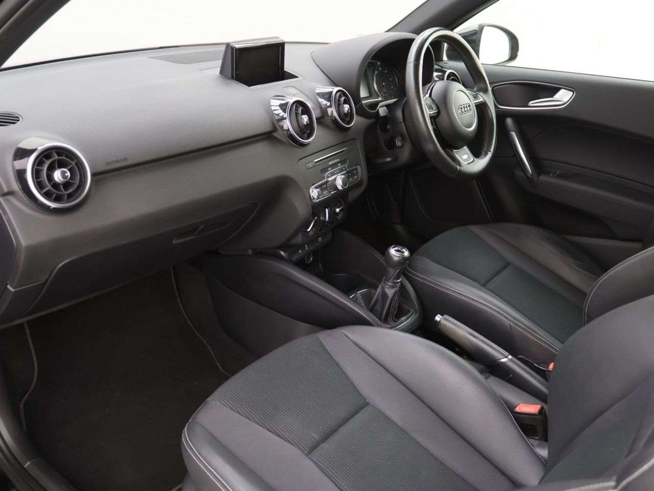 2018 AUDI A1 2018 AUDI A1