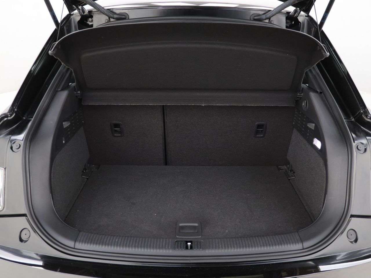 2018 AUDI A1 2018 AUDI A1