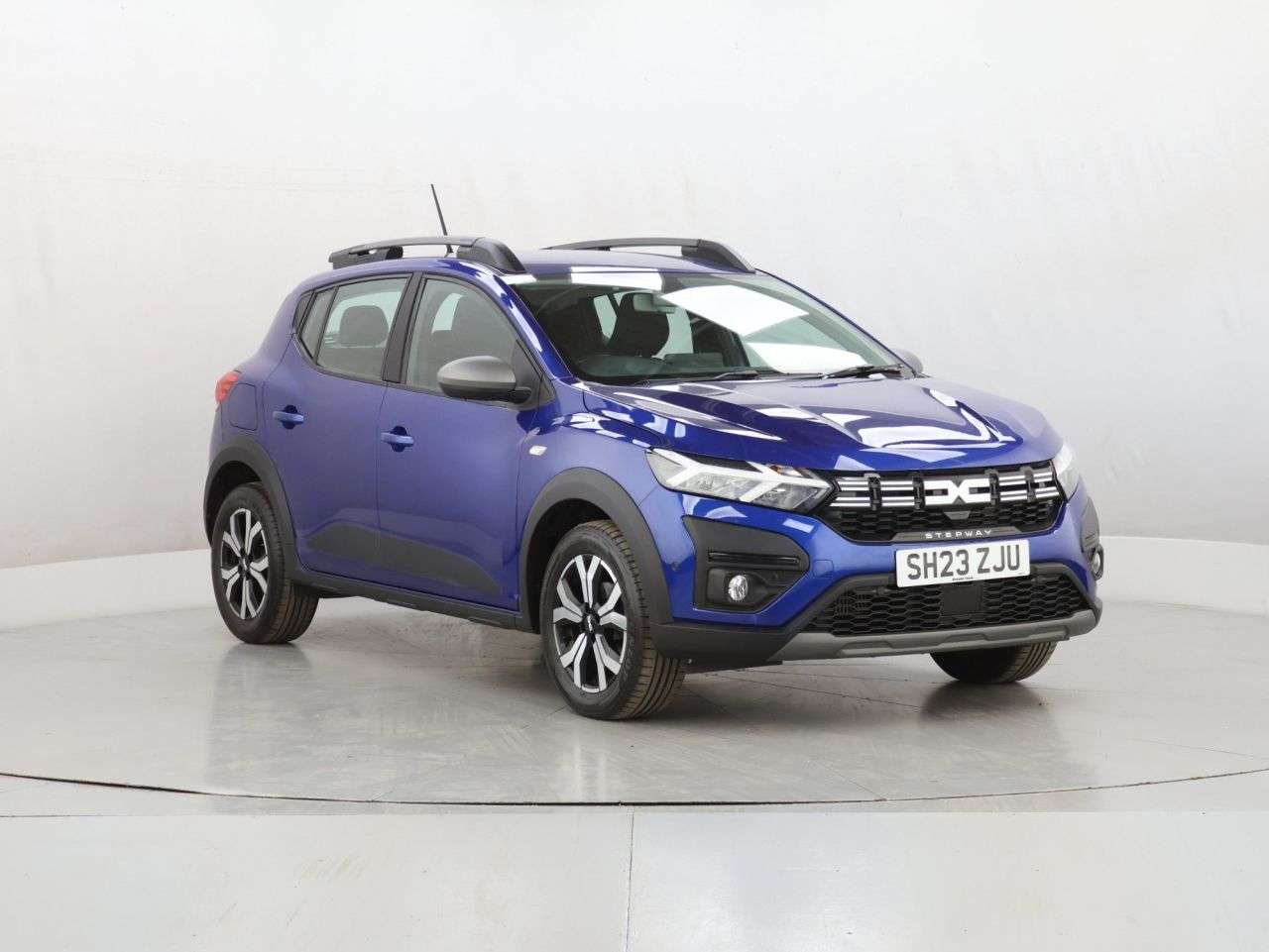 A 2023 DACIA SANDERO STEPWAY 1.0 TCe Journey Hatchback 5dr Petrol CVT Euro 6 (s/s) (90 ps) A 2023 DACIA SANDERO STEPWAY 1.0 TCe Journey Hatchback 5dr Petrol CVT Euro 6 (s/s) (90 ps)