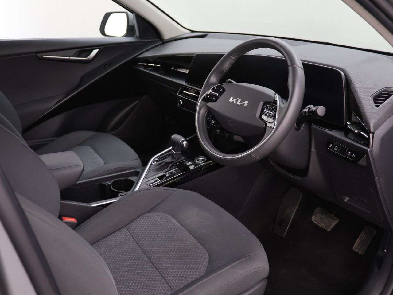 2024 KIA NIRO 2024 KIA NIRO