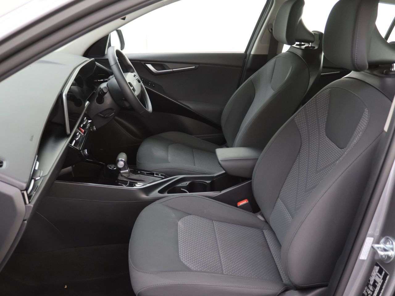 2024 KIA NIRO 2024 KIA NIRO