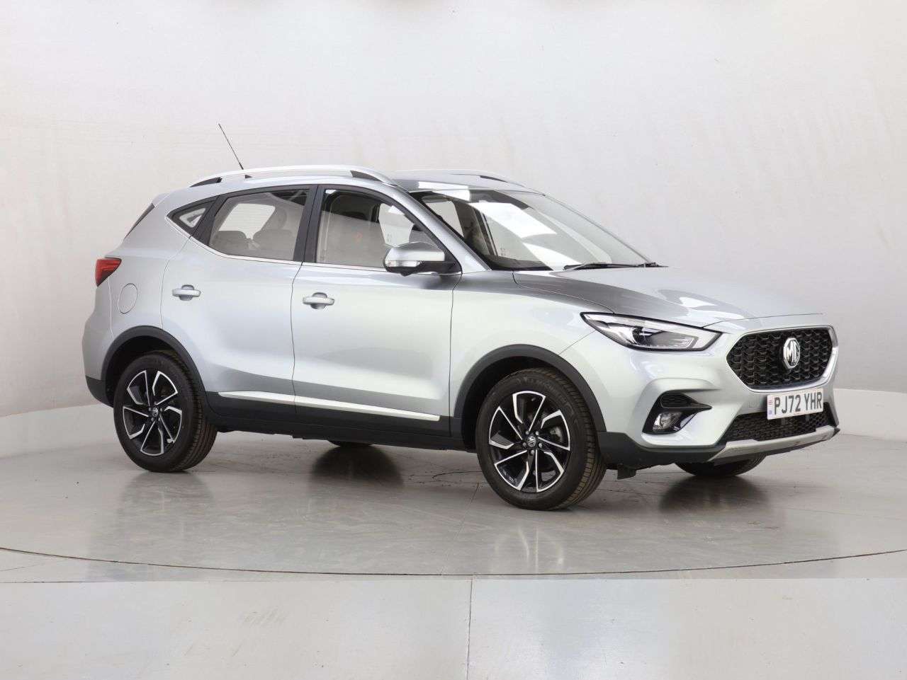 A 2023 MG MG ZS 1.0 T-GDI Exclusive SUV 5dr Petrol Auto Euro 6 (111 ps) A 2023 MG MG ZS 1.0 T-GDI Exclusive SUV 5dr Petrol Auto Euro 6 (111 ps)