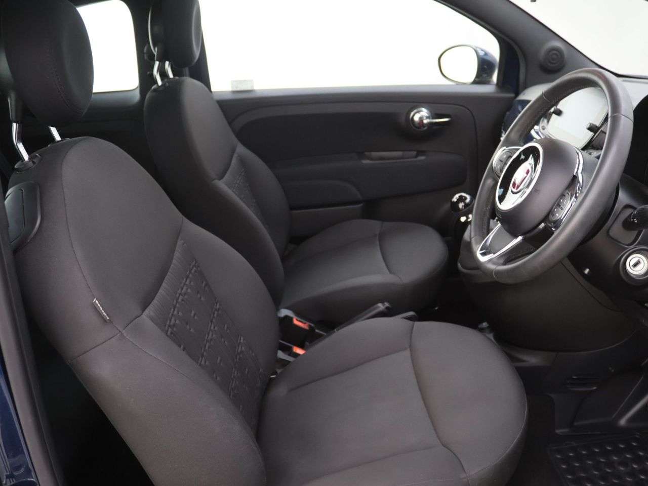 2023 FIAT 500 2023 FIAT 500