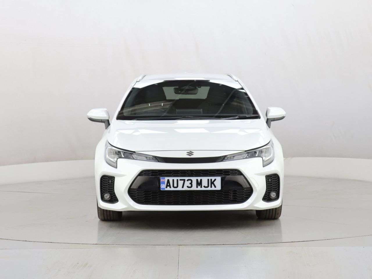 A 2023 SUZUKI SWACE 1.8h Motion Estate 5dr Petrol Hybrid CVT Euro 6 (s/s) (140 ps) A 2023 SUZUKI SWACE 1.8h Motion Estate 5dr Petrol Hybrid CVT Euro 6 (s/s) (140 ps)