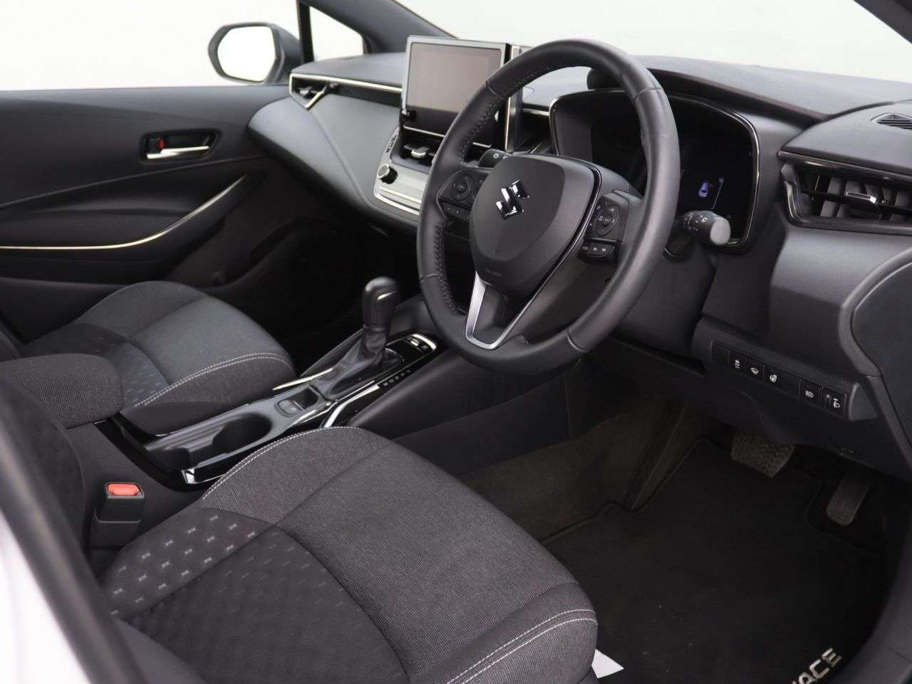 2023 SUZUKI SWACE 2023 SUZUKI SWACE