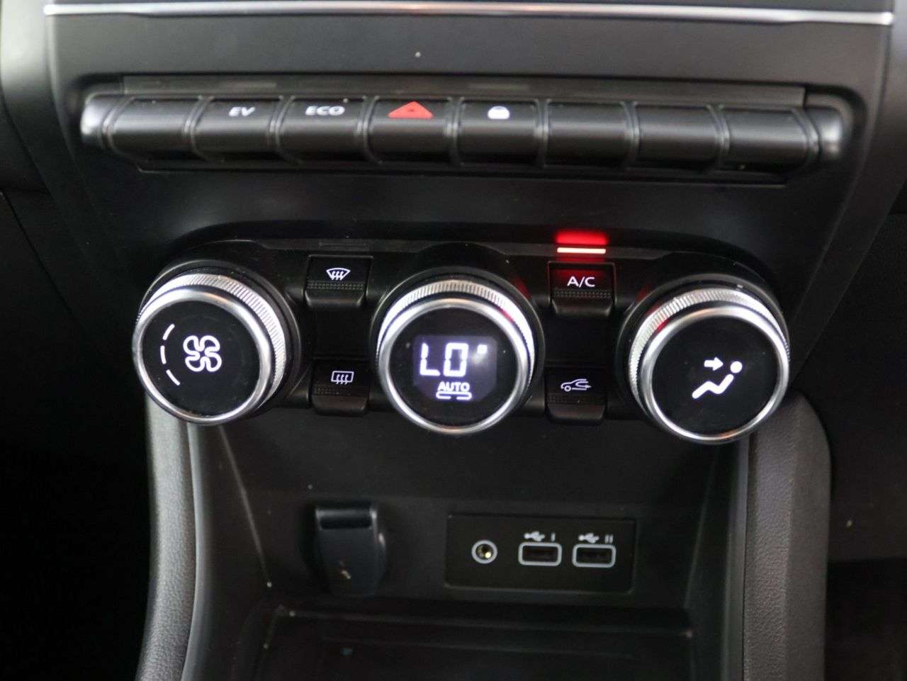 2023 RENAULT CAPTUR 2023 RENAULT CAPTUR