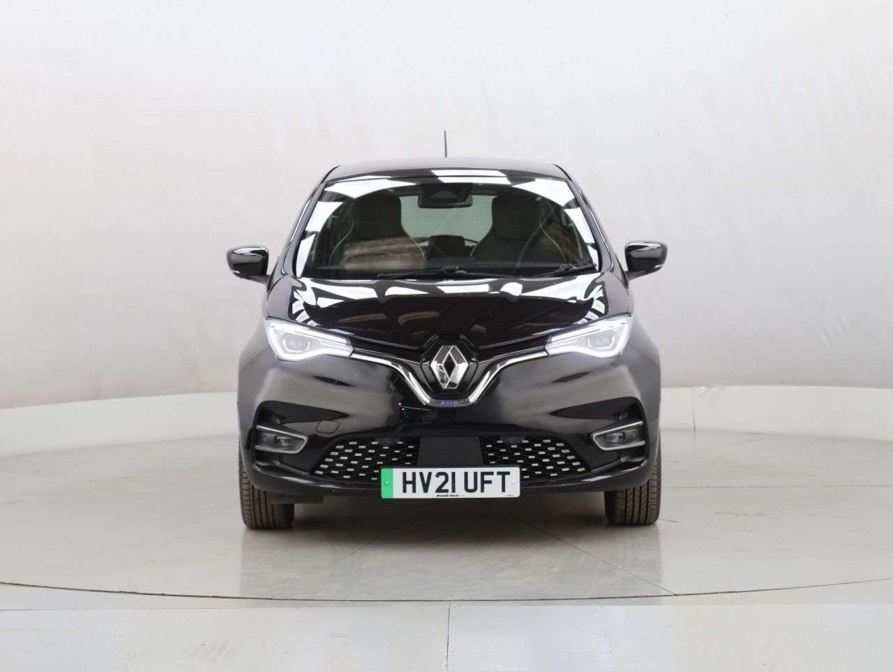 A 2021 RENAULT ZOE R135 52kWh GT Line Hatchback 5dr Electric Auto (i, Rapid Charge) (134 bhp) A 2021 RENAULT ZOE R135 52kWh GT Line Hatchback 5dr Electric Auto (i, Rapid Charge) (134 bhp)