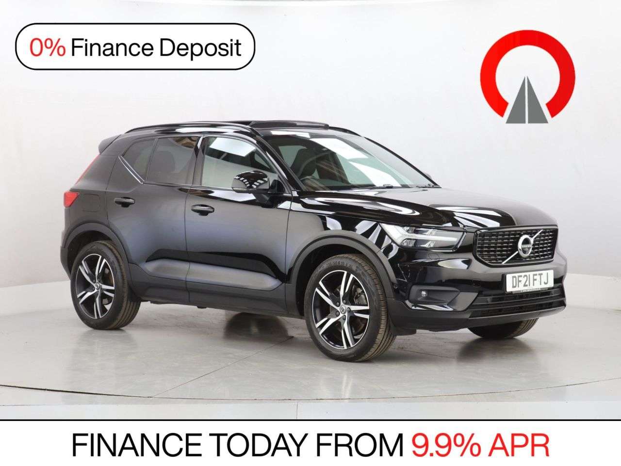 A 2021 VOLVO XC40 1.5h T5 Twin Engine Recharge 10.7kWh R-Design SUV 5dr Petrol Plug-in Hybrid A 2021 VOLVO XC40 1.5h T5 Twin Engine Recharge 10.7kWh R-Design SUV 5dr Petrol Plug-in Hybrid