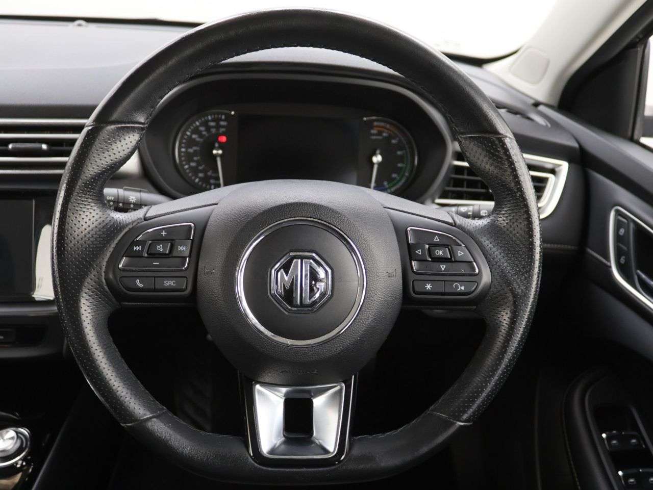 2022 MG MG 5 2022 MG MG 5
