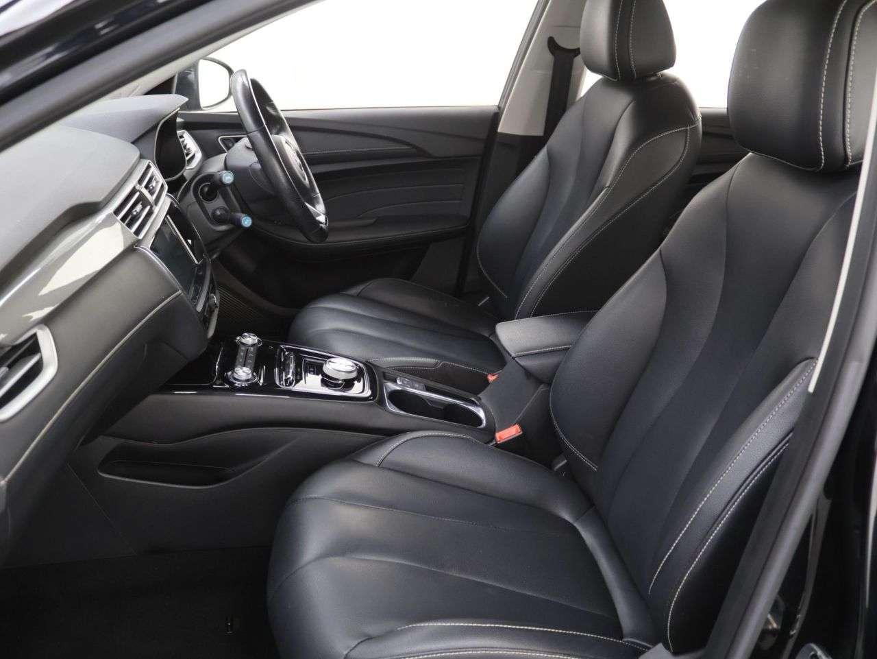 2022 MG MG 5 2022 MG MG 5