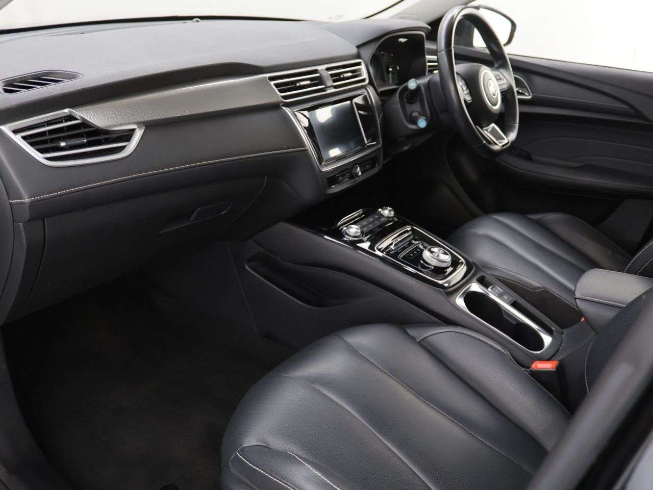 2022 MG MG 5 2022 MG MG 5