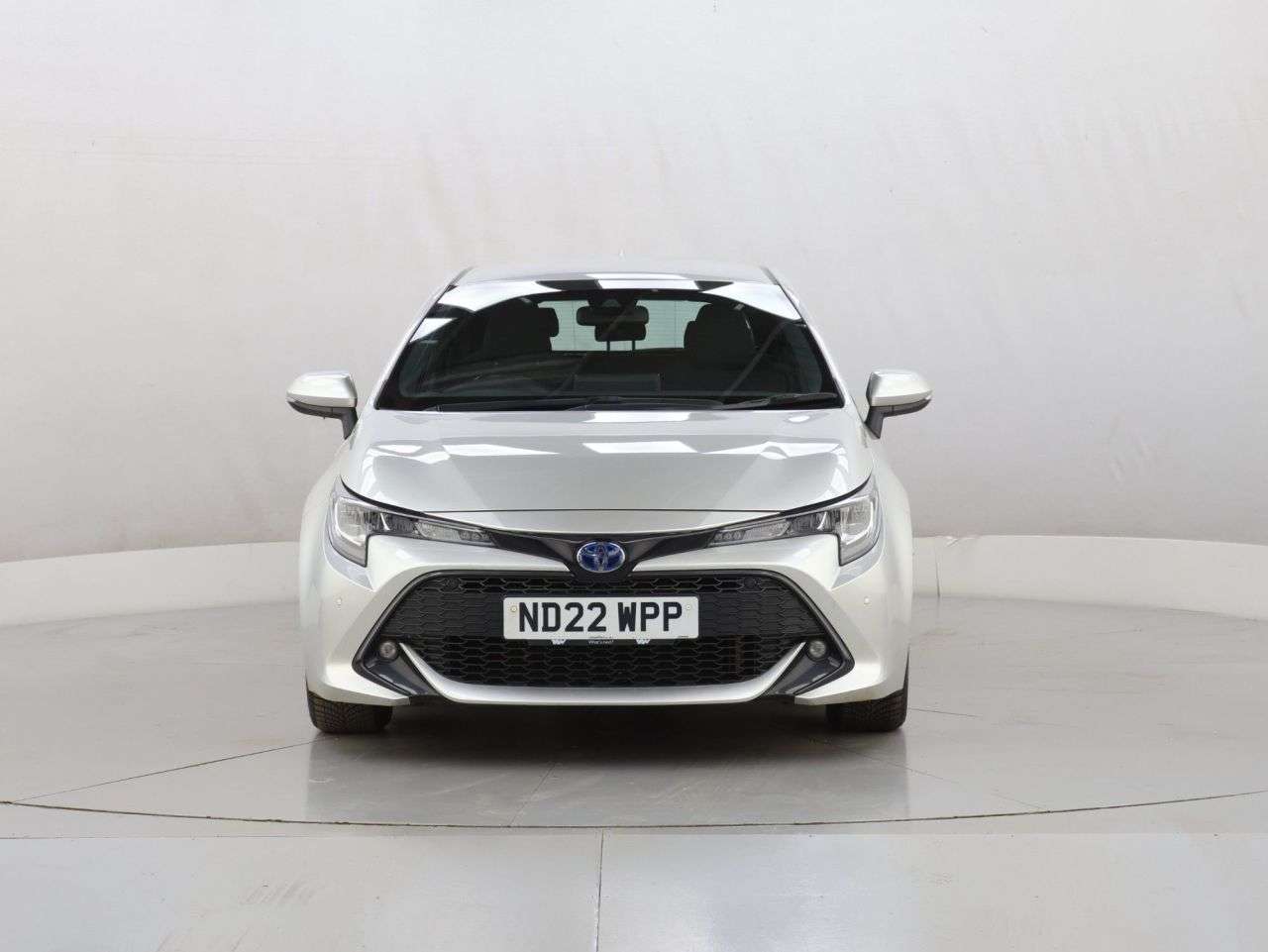 A 2022 TOYOTA COROLLA 1.8 VVT-h GPF Icon Tech Hatchback 5dr Petrol Hybrid CVT Euro 6 (s/s) (122 p A 2022 TOYOTA COROLLA 1.8 VVT-h GPF Icon Tech Hatchback 5dr Petrol Hybrid CVT Euro 6 (s/s) (122 p