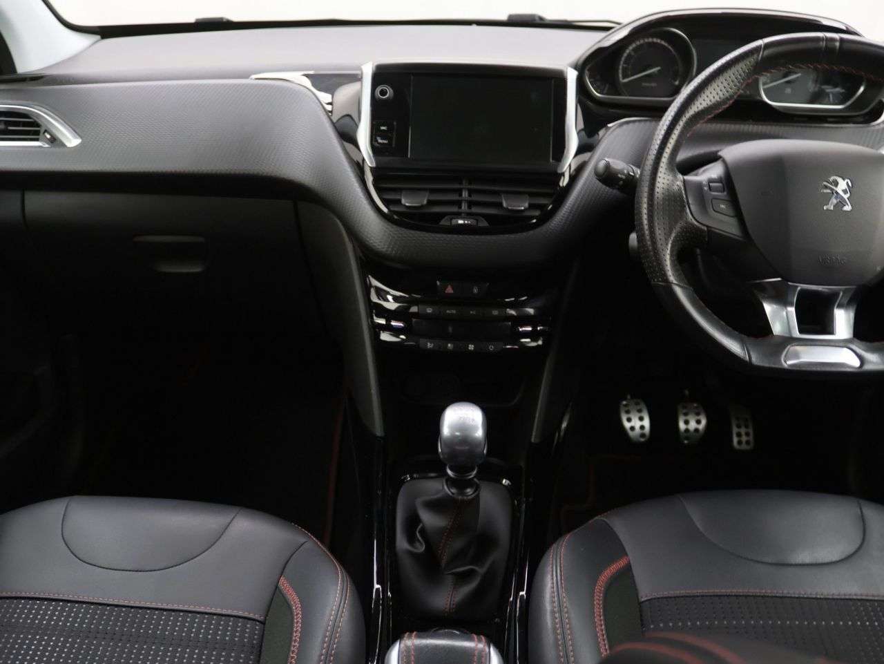 2019 PEUGEOT 2008 2019 PEUGEOT 2008